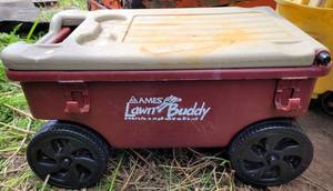 lot 485 image: AMES LAWN BUDDY CART AS SHOWN.