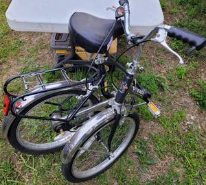lot 516 image: VINTAGE PEUGEOT FOLDING BIKE AS SHOWN. CHECK IT OUT