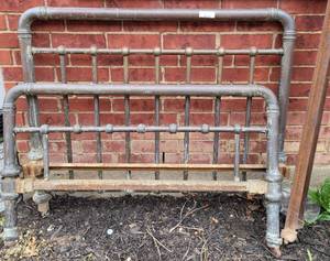lot 521 image: VINTAGE IRON BED WITH RAILS AS SHOWN.