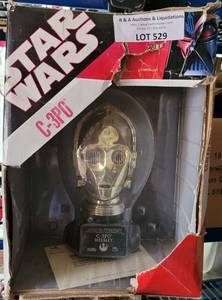 lot 529 image: STAR WARS C-3PO COLLECTIBLE WITH MOTION ACTIVATED SOUND IN PACKAGE AS SHOWN.