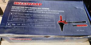 lot 530 image: WESTWARD RATCHETING PIPE REAMER SELF FEEDING 3CYV4 IN BOX AS SHOWN.
