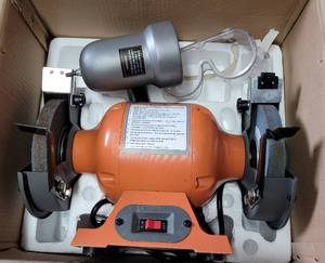 lot 536 image: CENTRAL MACHINERY 6 BENCH GRINDER #37822 WITH GOOSENECK WORK LIGHT IN BOX AS SHOWN.