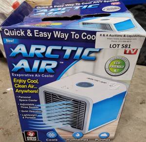 lot 581 image: ARCTIC AIR EVAPORATIVE AIR COOLER IN BOX AS SHOWN.