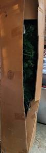 lot 594 image: PRE-LIT CHRISTMAS TREE IN BOX AS SHOWN.