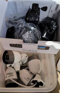 lot 659 image: LOT OF 4 SAMSUNG SURVEILLANCE CAMERAS PLUS MORE AS SHOWN.
