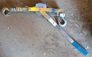 lot 726 image: AMERICAN POWER PULL 1 TON COME-ALONG AS SHOWN.
