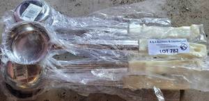 lot 782 image: LOT OF 5 WINCO 3OZ FOOD PORTIONERS WITH SOLID IVORY HANDLES IN PACKAGES AS SHOWN. (YOUR BID X 5)