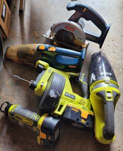 lot 804 image: LOT OF 5 RYOBI CORDLESS TOOLS AS SHOWN. 3 HAVE BATTERIES. NO CHARGERS INCLUDED. (YOUR BID X 5)