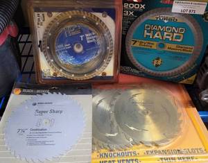 lot 871 image: LOT OF ASSORTED CIRCULAR SAW BLADES AS SHOWN.
