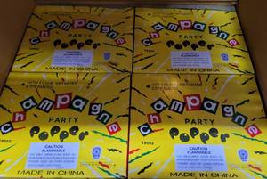 lot 892 image: LOT OF 24 BOXES OF NEW CHAMPAGNE PARTY POPPERS T8502 AS SHOWN. 72 PCS PER BOX. (YOUR BID X 24)