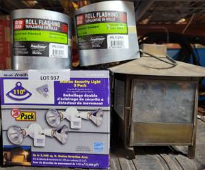 lot 937 image: (2) GALVANIZED ROLL FLASHING, MOTION SECURITY LIGHT, AND MORE AS SHOWN.