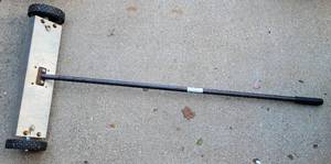 lot 947 image: MAGNETIC FLOOR SWEEPER AS SHOWN.