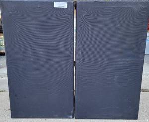 lot 949 image: LOT OF 2 ACOUSTIC STUDIO MONITOR SPEAKERS AS SHOWN. (YOUR BID X 2)