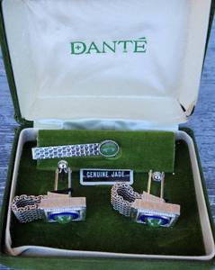 lot 1060 image: DANTE GENUINE JADE SET INCLUDING TIE PIN AND CUFFLINKS AS SHOWN.