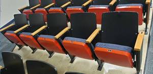 lot 118 image: Auditorium Seating Row C2, 5 Seats Total  SEE DESCRIPTION FOR MORE INFORMATION