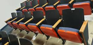 lot 120 image: Auditorium Seating Row D2, 6 Seats Total  SEE DESCRIPTION FOR MORE INFORMATION