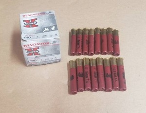 lot 8 image: 40 Total .410 Guage Shells - 25 Winchester Super X and 15 Federal 3 7.5 Shot