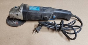 lot 44 image: Power Glide 4-12 Angle Grinder