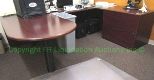 lot 56 image: Laminate mahogany pattern U-station office desk system (Contents not included), 29x30x71 in