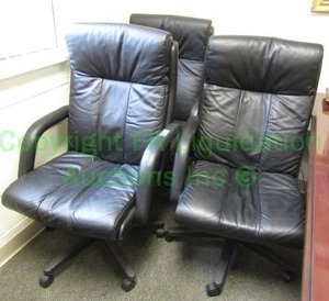 lot 68 image: Global Upholstery Co. executive office chairs (Bid is times the quantity)