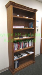 lot 79 image: Solid oak column style bookcase (Contents not included), 84x36x12 in