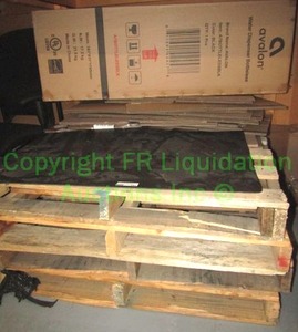 lot 191 image: Wood pallets and assorted cardboard boxes