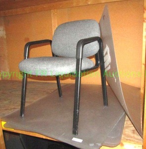 lot 193 image: Chair mats and reception chair