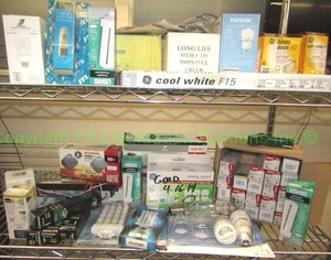lot 355 image: Assorted lightbulbs - includes some OTT Lite bulbs
