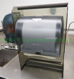 lot 472 image: Georgia Pacific EnMotion towel dispenser and soap dispenser w stand