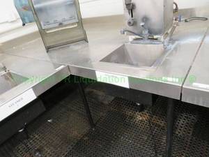 lot 477 image: Stainless steel corner single sink unit, 48x48x72 in. Buyer to remove. Please bring assistance (Steam unit not included)