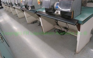 lot 531 image: Laminate and wood work station counter unit, 27ft long. Buyer to remove. (Contents not included)