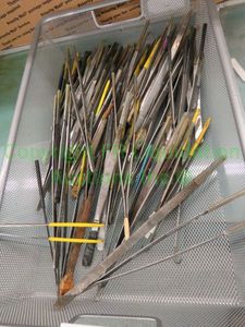 lot 547 image: Jewelers gem tweezers, varying sizes