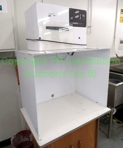lot 615 image: Quatro Rhodium containment extractor