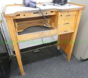 lot 651 image: Custom built jewelers work station
