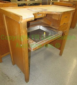 lot 698 image: Custom built jewelers work station