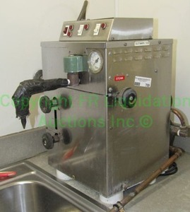 lot 709 image: Reimers high pressure electric steam boiler Model AR8 (8kW) - For jewelry cleaning, medical sterilization, garment pressing plus