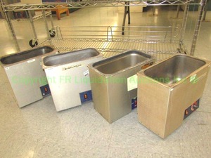 lot 630 image: Sonix ultrasonic cleaners