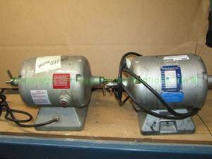 lot 407 image: (2) Polishing lathes Including Baldor Model 437B Notes indicate bad spindle, bad motor See photos