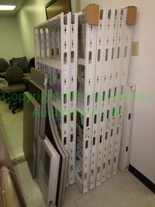 lot 462 image: Modular office LEVERAGE rack components and laminate desk tops