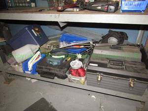 lot 238 image: Tools, knee pads, strapping, and more as shown