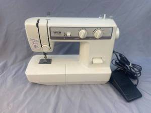 lot 14 image: Brother VX-1120 Sewing Machine