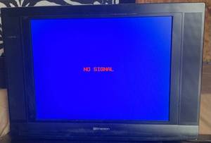 lot 53 image: emerson 20 LCD ciolor TV