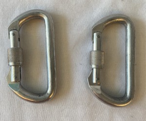 lot 81 image: 2 carabiners