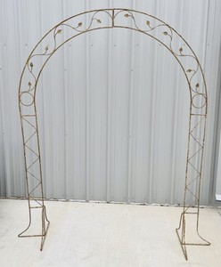 lot 117 image: Archway 94 tall X 84 14 wide