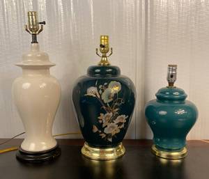 lot 180 image: 3 vintage lamps