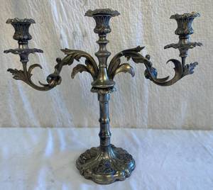 lot 198 image: Heavy Candelabra