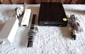 lot 18 image: Wii GAME SYSTEM WITH ACCESSORIES AS SHOWN