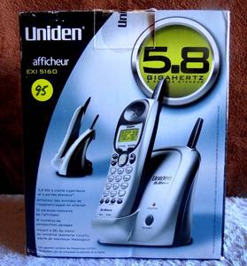 lot 95 image: UNIDEN EXI5160 5.8 GHz DUAL CORDLESS HANDSET & BASE