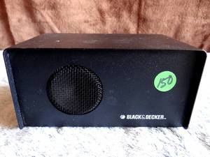 lot 150 image: BLACK & DECKER ULTRASONIC PEST REPELLER - TESTED WORKING ORDER