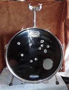 lot 164 image: TAMA 22 SWINGSTAR Bass DRUM IN HALEN WRAP  - RED